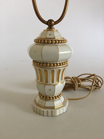 Bing & Grøndahl Tegner lampe med guld decoration No 1108 KG