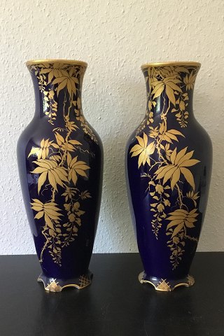 Royal Copenhagen Et par Art Nouveau vaser af Porcelæn