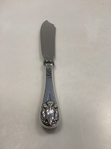 Dansk Sølv lagkagekniv med bær ornamentik