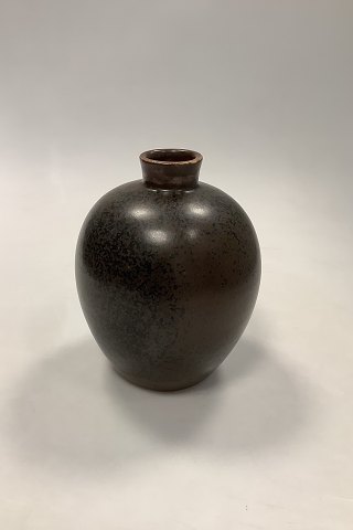 Saxbo Vase i brun farve No 99