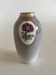 Royal Copenhagen Art Nouveau Vase No 239 med guld