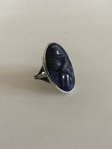 Royal Copenhagen Sølv Ring Prydet med Jais Nielsen Keramik Ornament