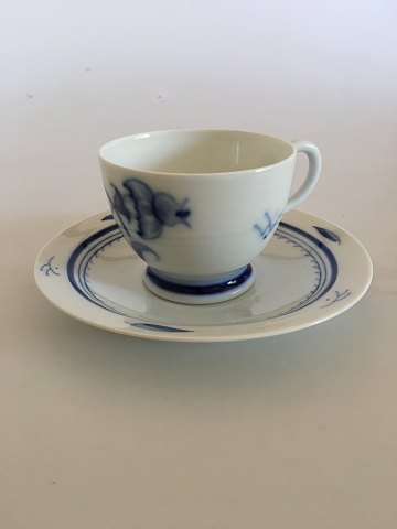 Bing & Grøndahl Jubilæumsstel / Blå Nellike Kaffekop med Underkop