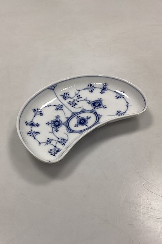 Royal Copenhagen Musselmalet Riflet Halvmåne Asiet No. 154