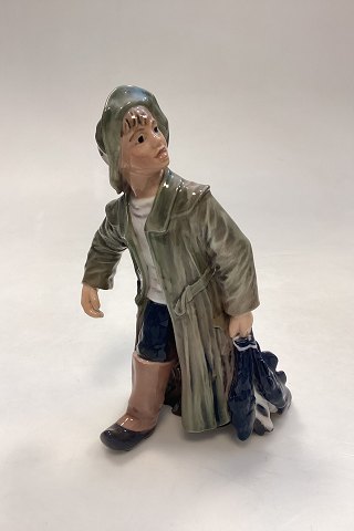 Dahl Jensen Fiskerdreng med fisk i hånden No. 1294