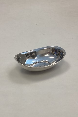 Hans Hansen lille skål i sterling sølv No. 444