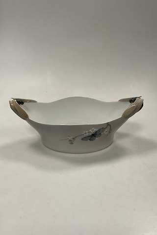Royal Copenhagen Art Nouveau Oval Skål med Sølvsmede håndtag og sommerfugl dekoration No. 1528 / 323