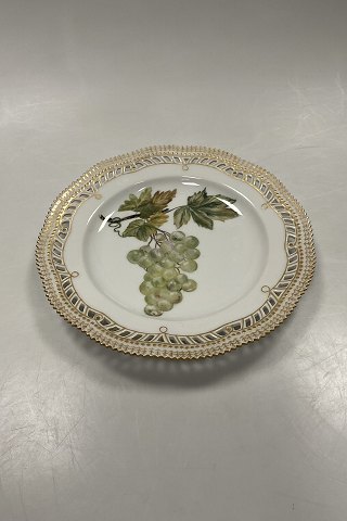 Royal Copenhagen Privat Malet Flora Danica Frugttallerken No. 3554
