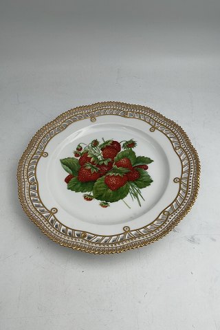 Royal Copenhagen Flora Danica Frugttallerken No 429/3554