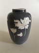 Royal Copenhagen Art Nouveau Vase med lyserøde blomster 97/18