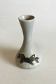 Bing & Grøndahl Vase med modelleret blomst PMN
